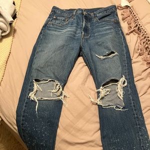 Levi’s Premium 501 Cropped Jeans Athens Ranker Distressed Wash Size 28 x 26